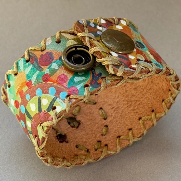 HANDMADE ARTISAN Bracelet Heart Painted Colorful Leather Adjustable Bohemian - Picture 7 of 9